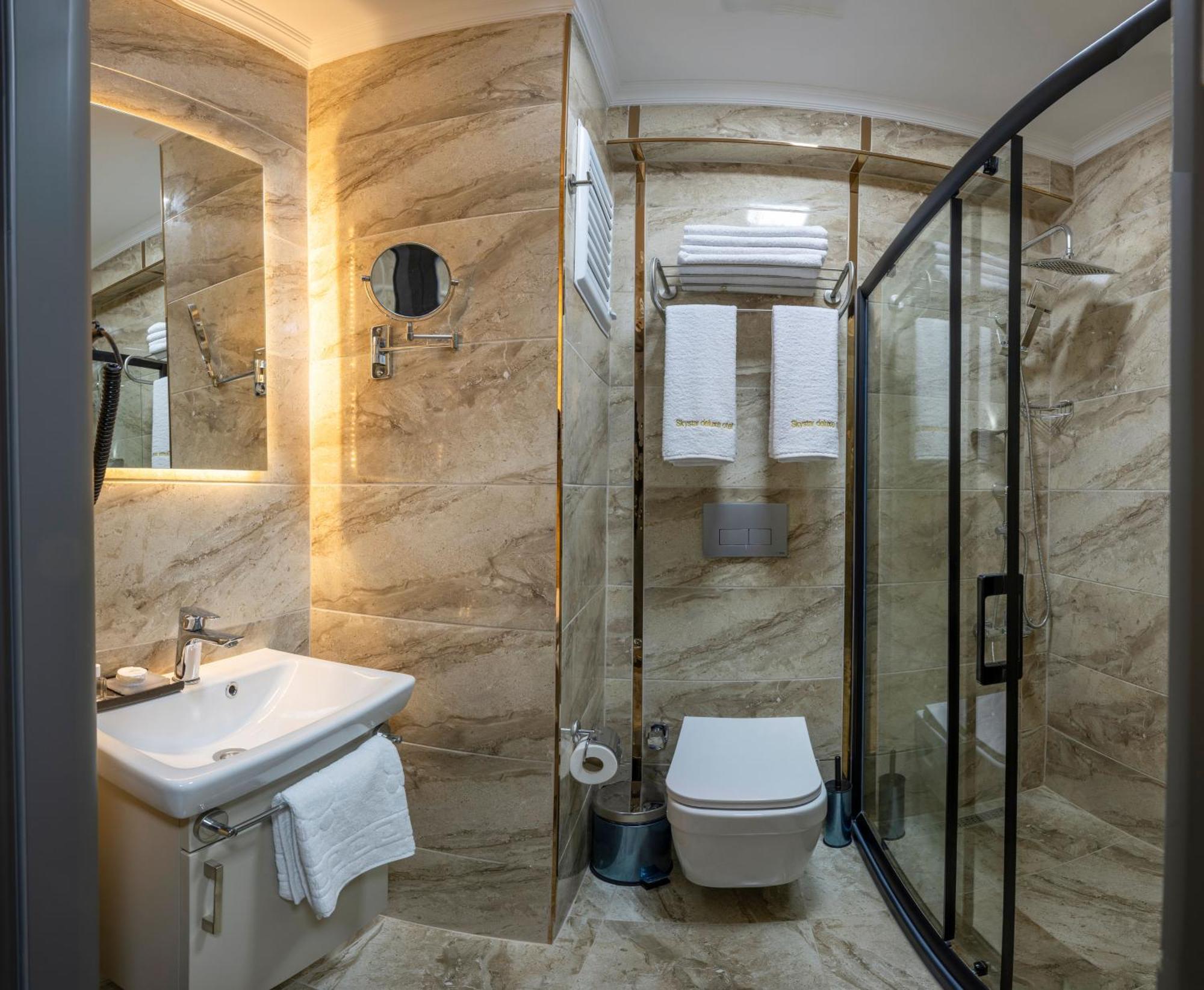 Skystar Deluxe Hotel Istanbul Exterior foto
